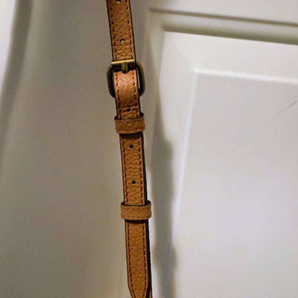 American Leather Co.  Pebble Leather Crossbody Carrie - Tan - Picture 13 of 16
